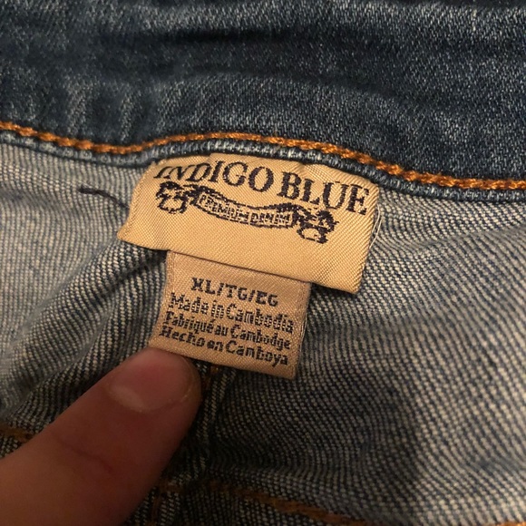 Side panel Maternity Shorts - Picture 2 of 3